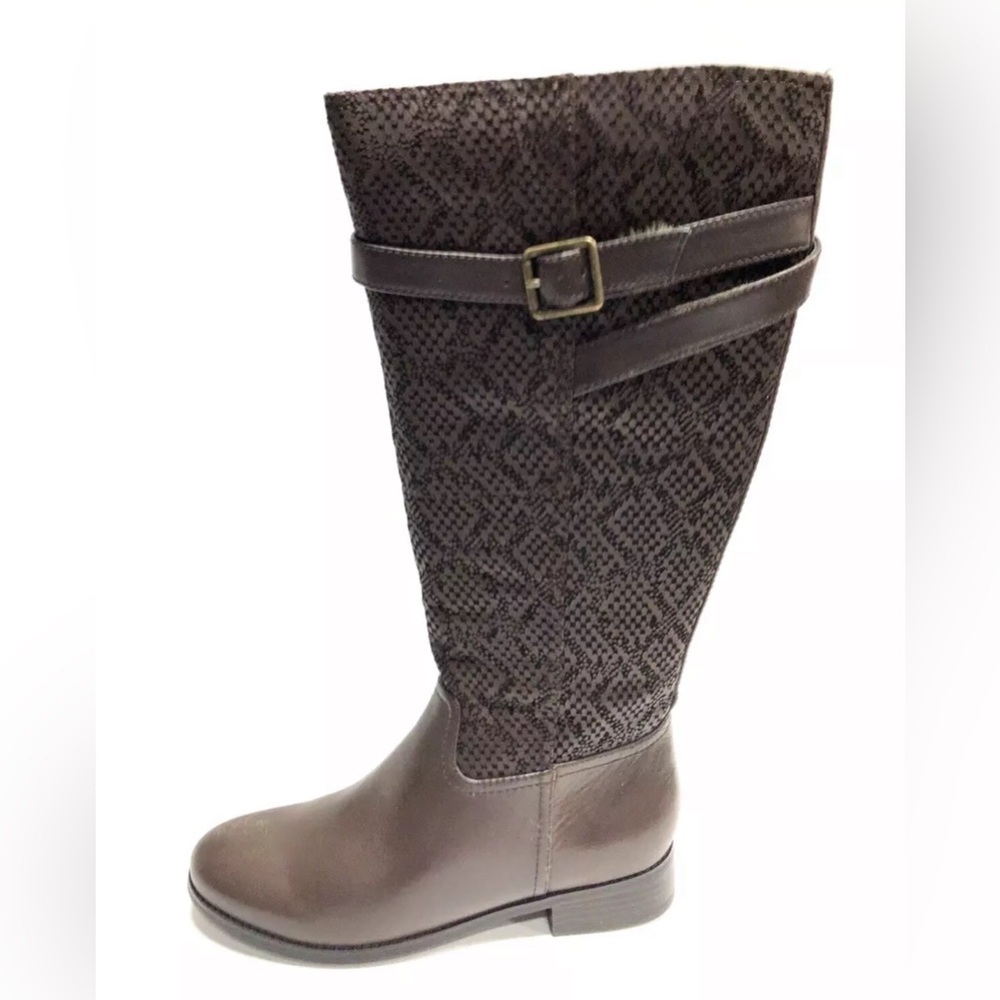 Trotters Womens Lyra Boot Brown Wide Calf Size 6 M